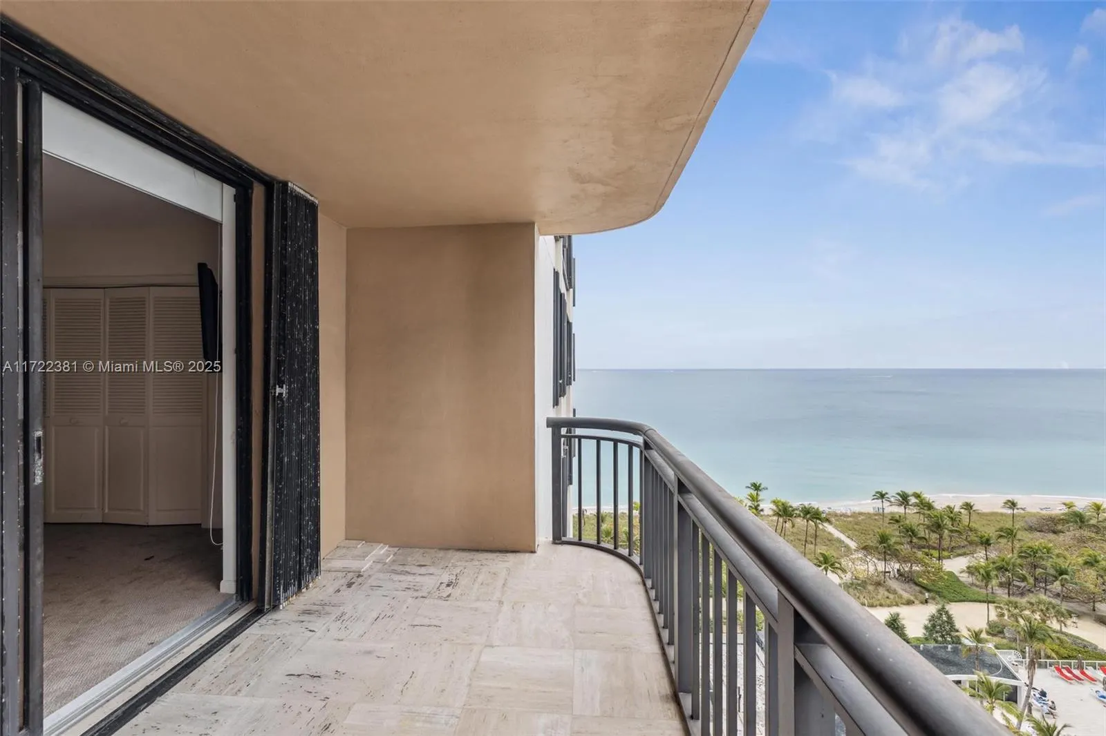 10175 Collins Ave, #1202