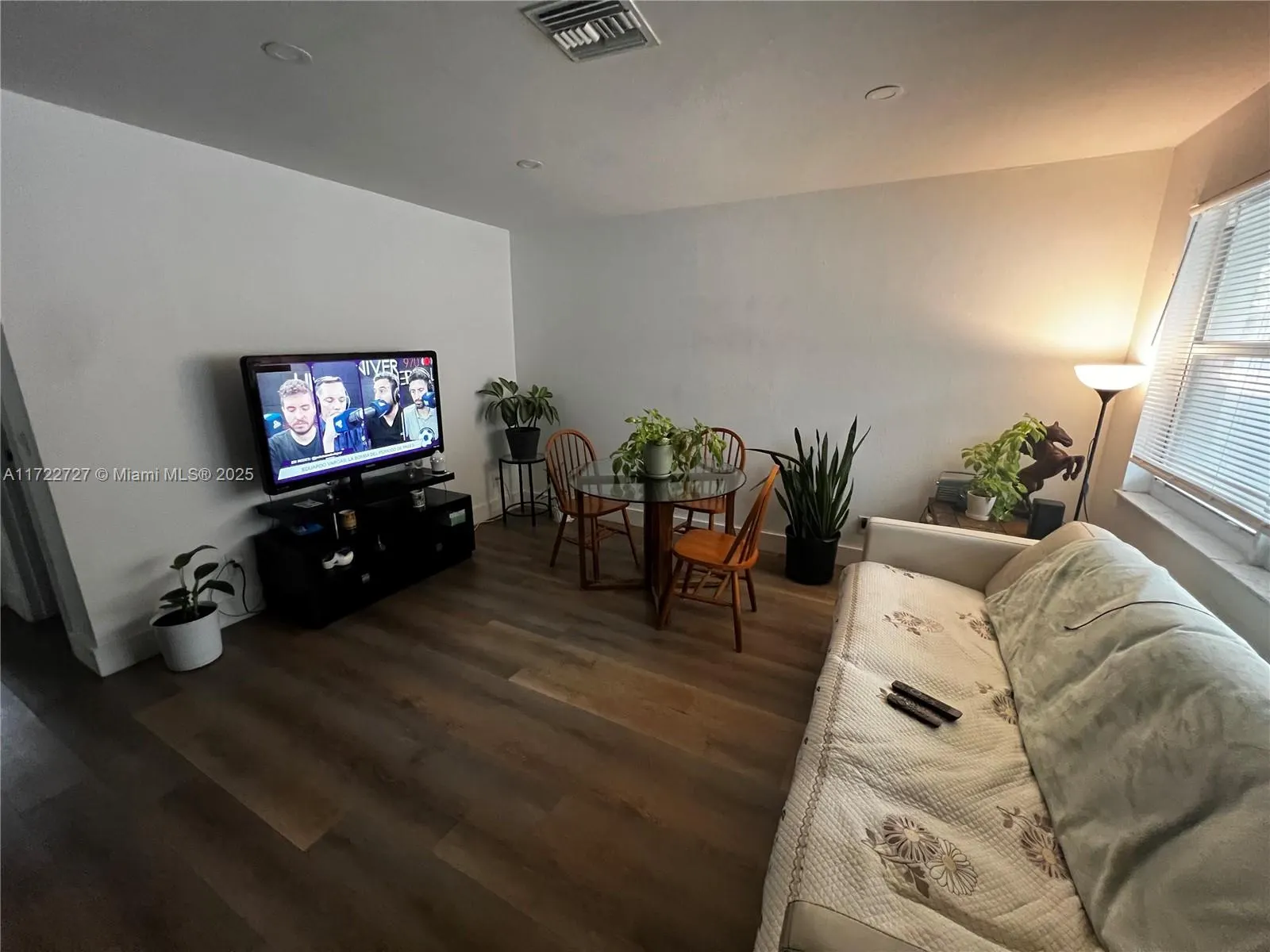 228 NW 9th Ave
