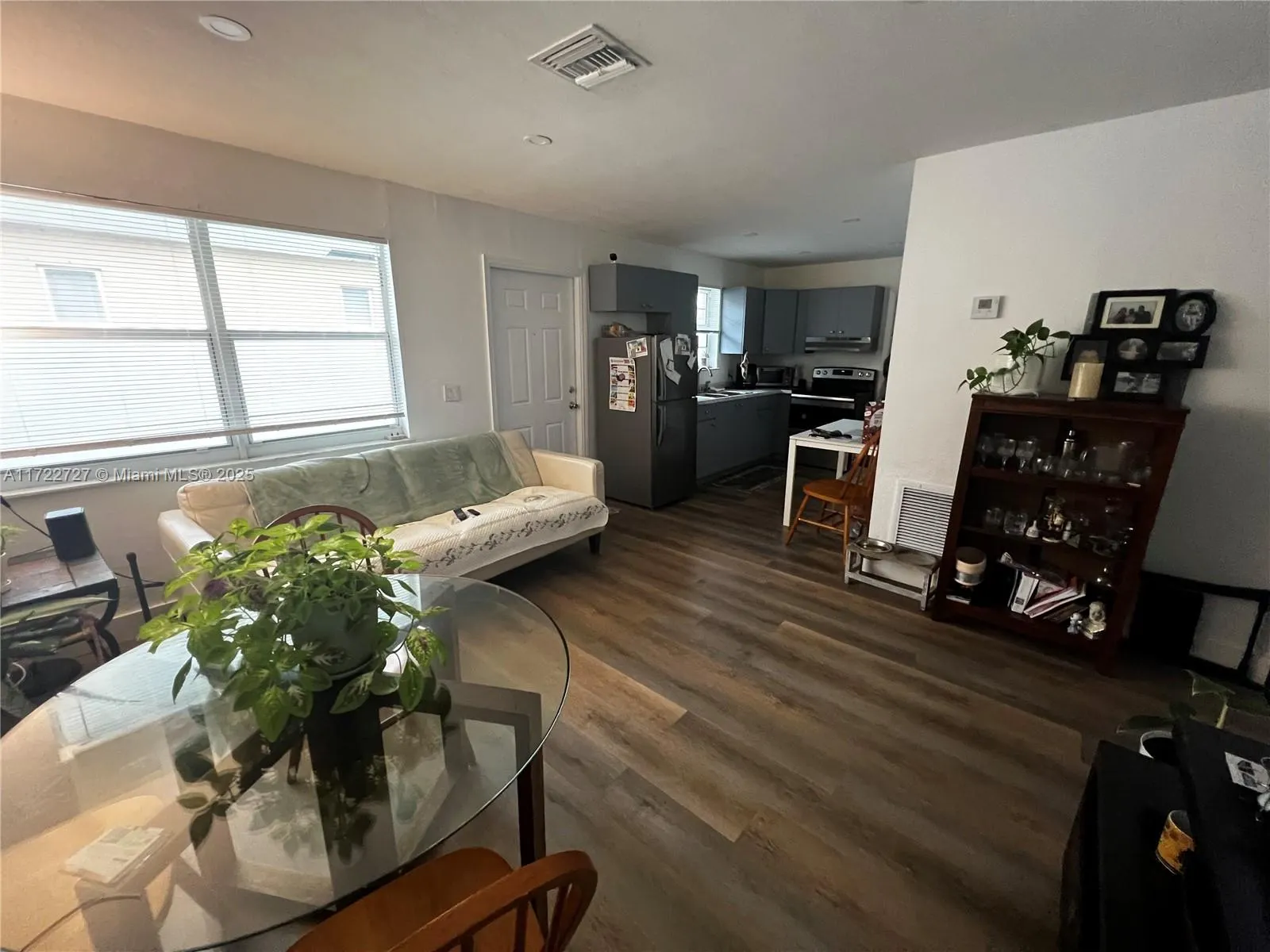 228 NW 9th Ave