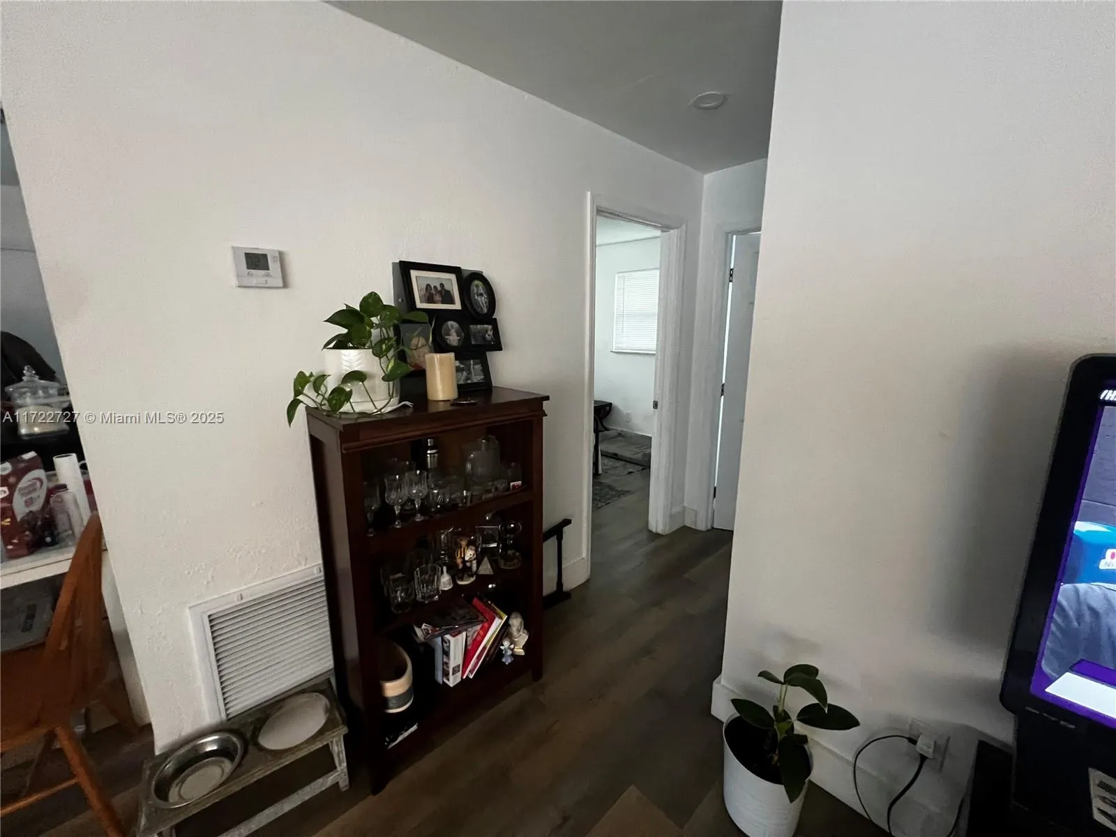 228 NW 9th Ave