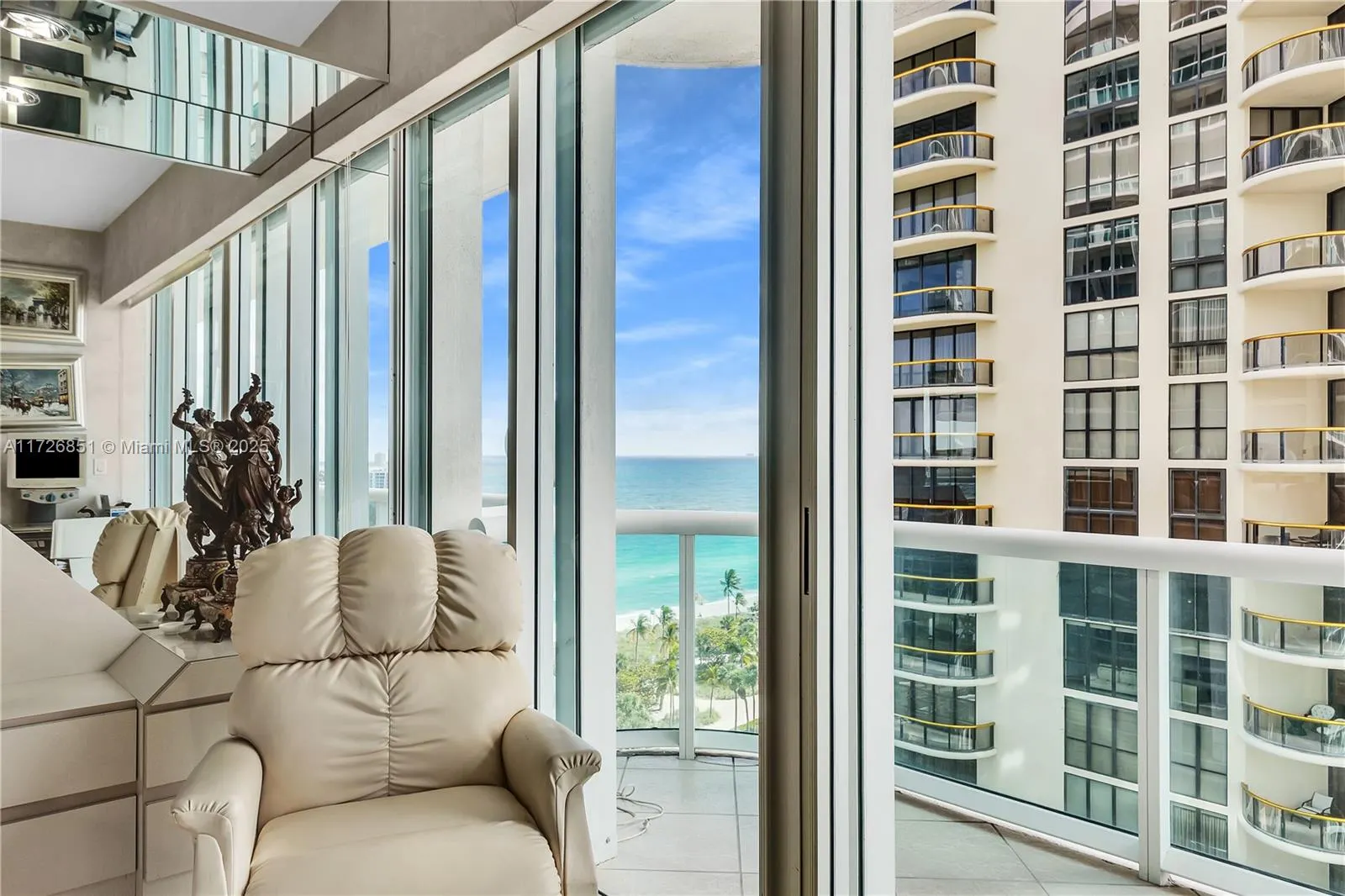 10101 Collins Ave, #11D+cabana