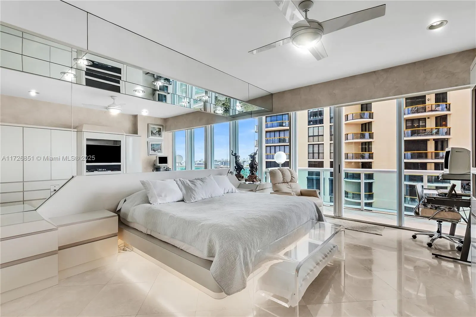 10101 Collins Ave, #11D+cabana