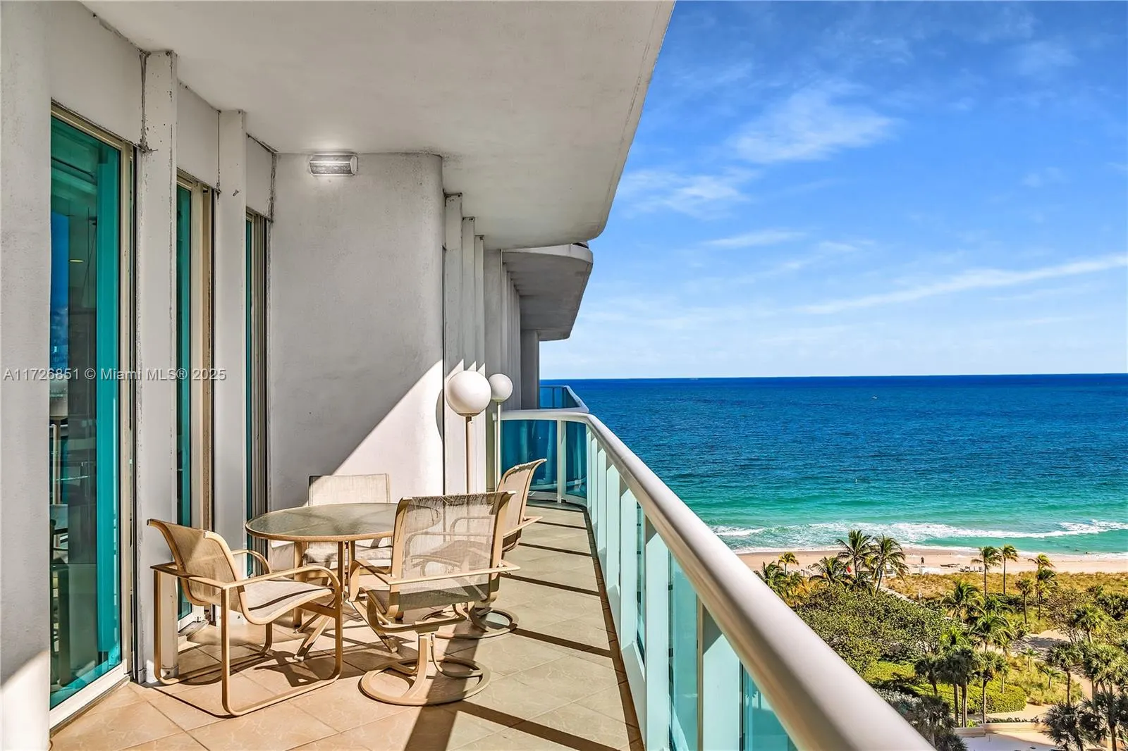 10101 Collins Ave, #11D+cabana
