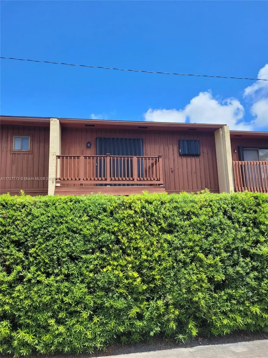406 SE 14th St