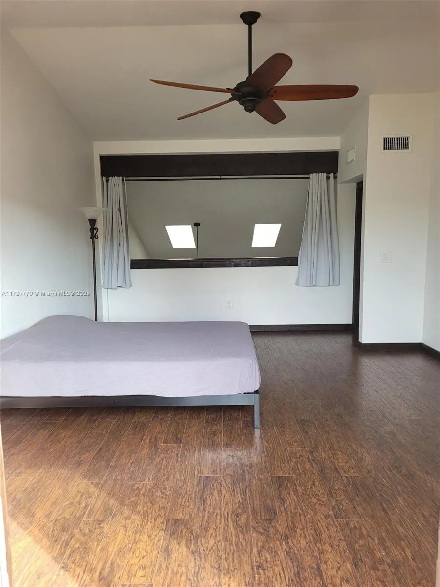 406 SE 14th St