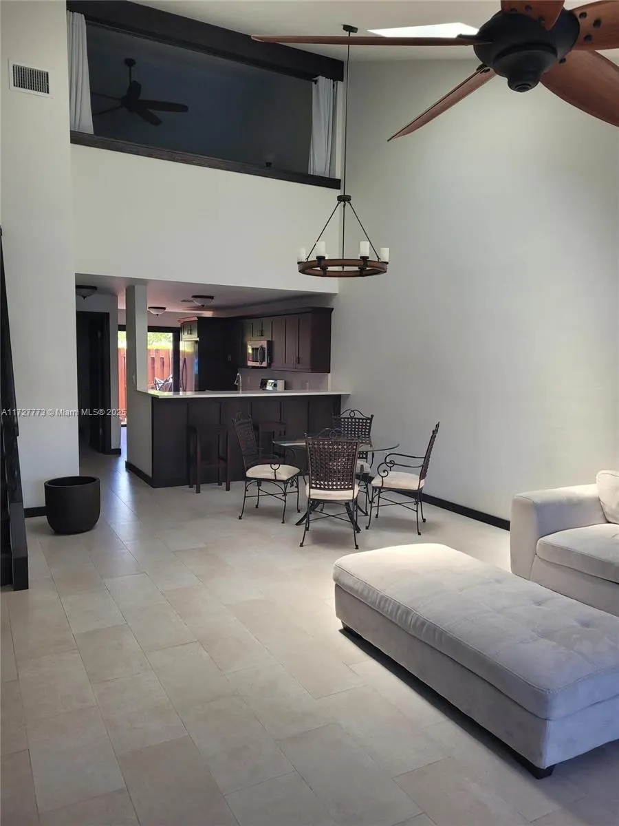 406 SE 14th St
