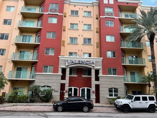 6001 SW 70th St, #130