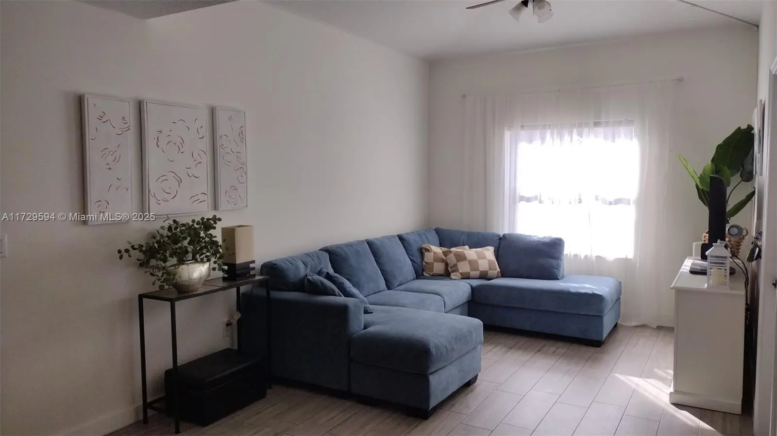 4938 Windward Way, #1304
