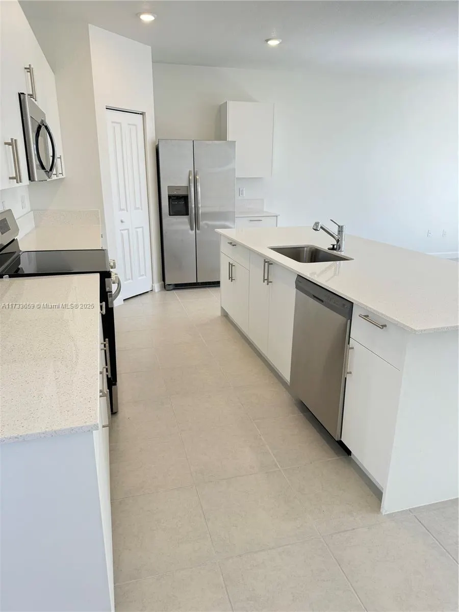 3040 Green Palm Ct, #5838
