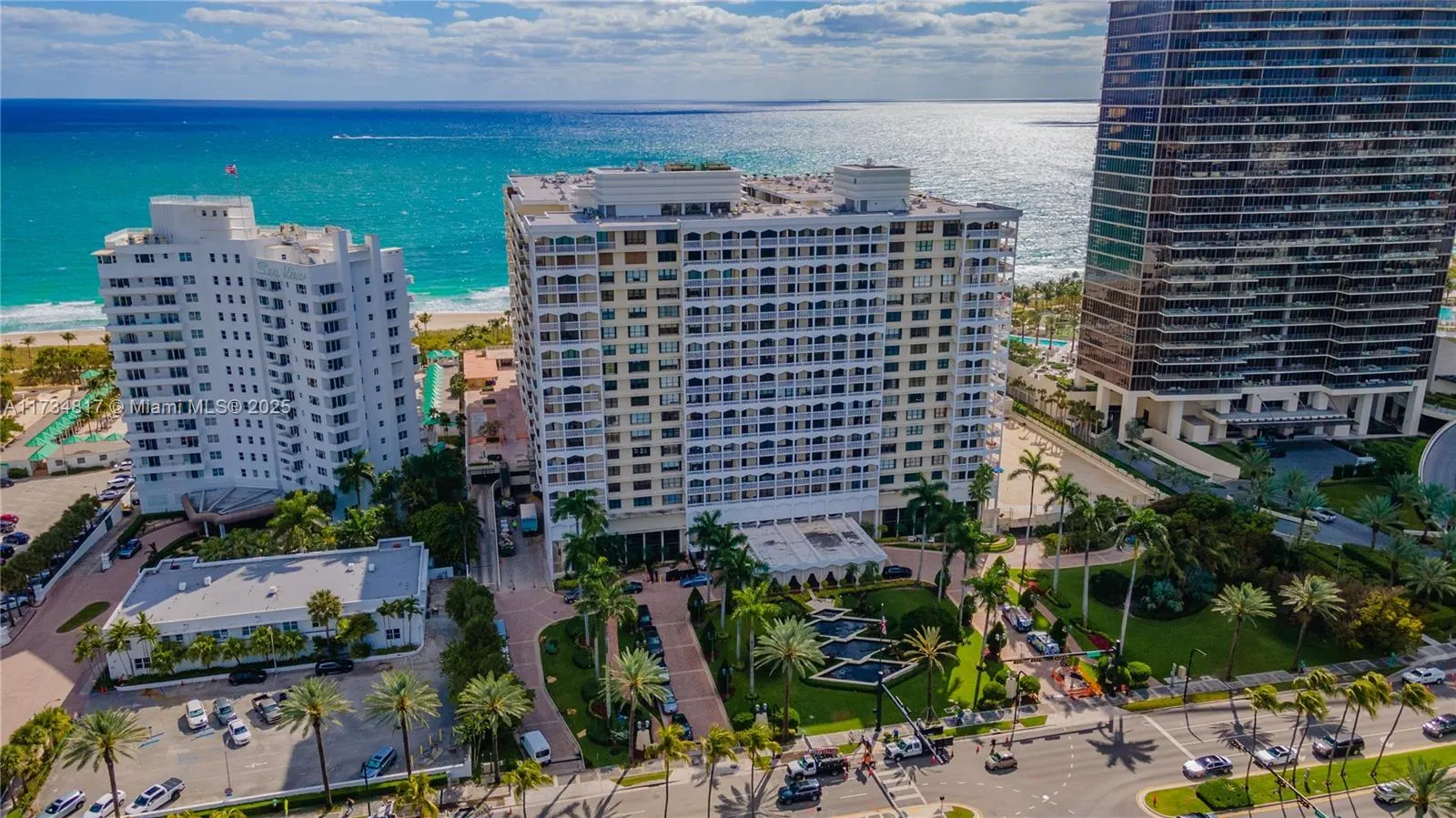 9801 Collins Ave, #17J