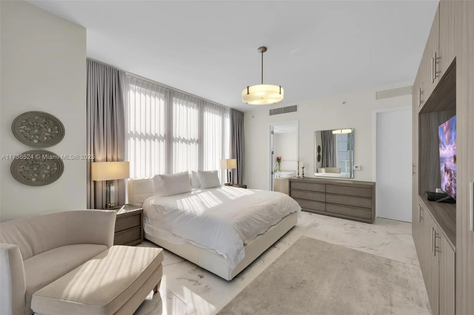 9705 Collins Ave, #404N