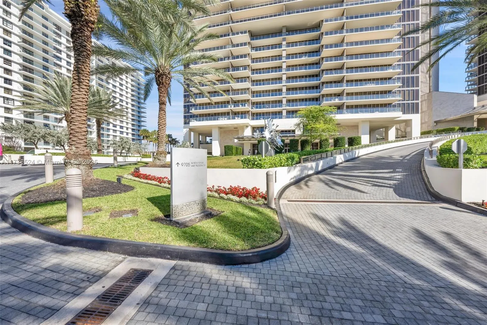 9705 Collins Ave, #404N