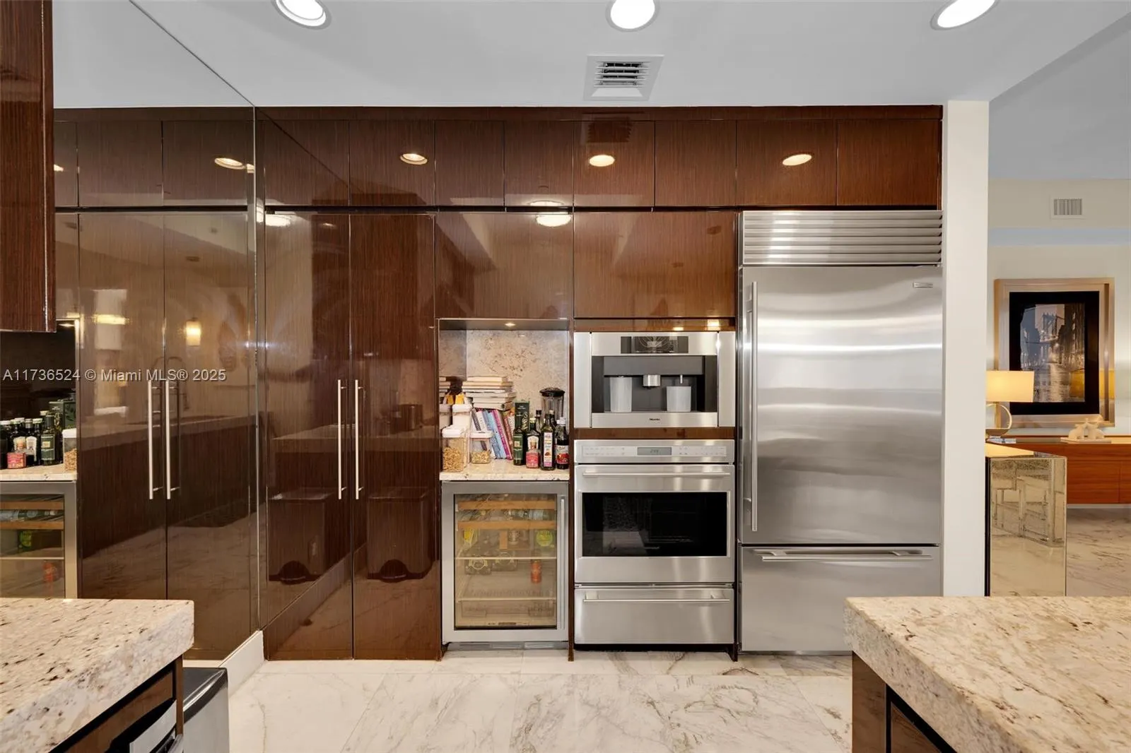 9705 Collins Ave, #404N