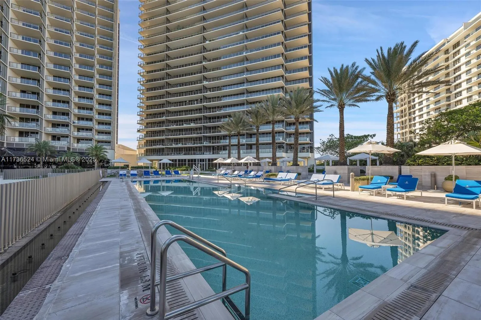 9705 Collins Ave, #404N