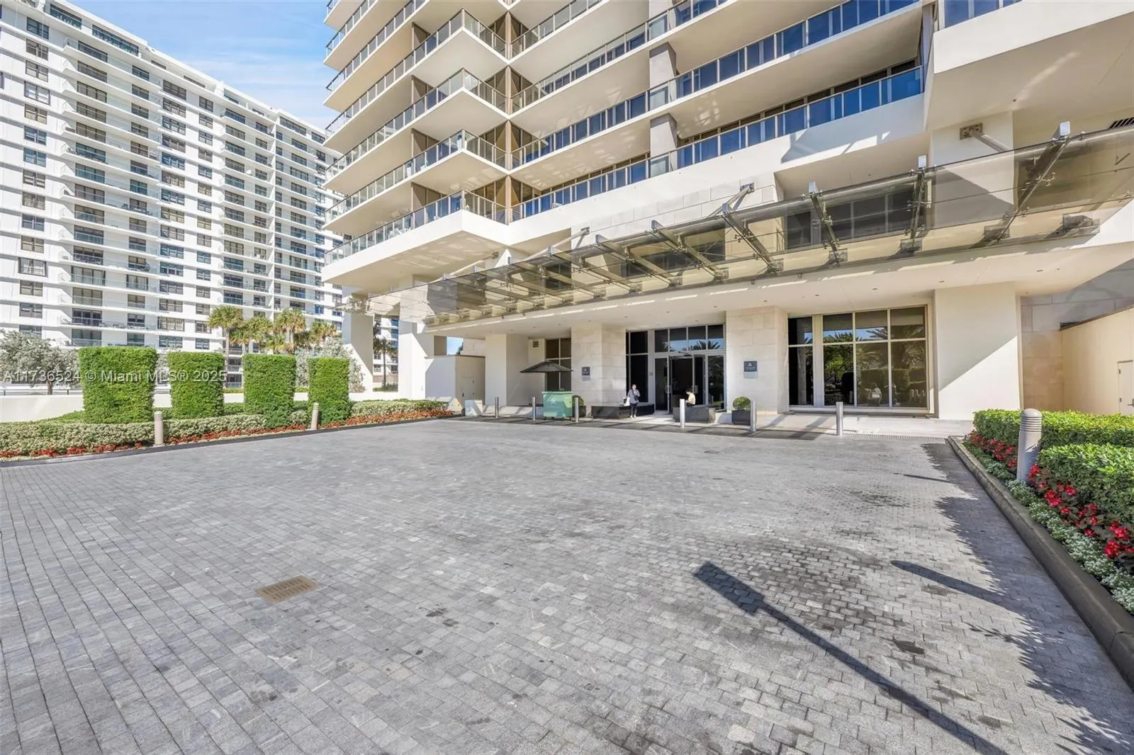 9705 Collins Ave, #404N