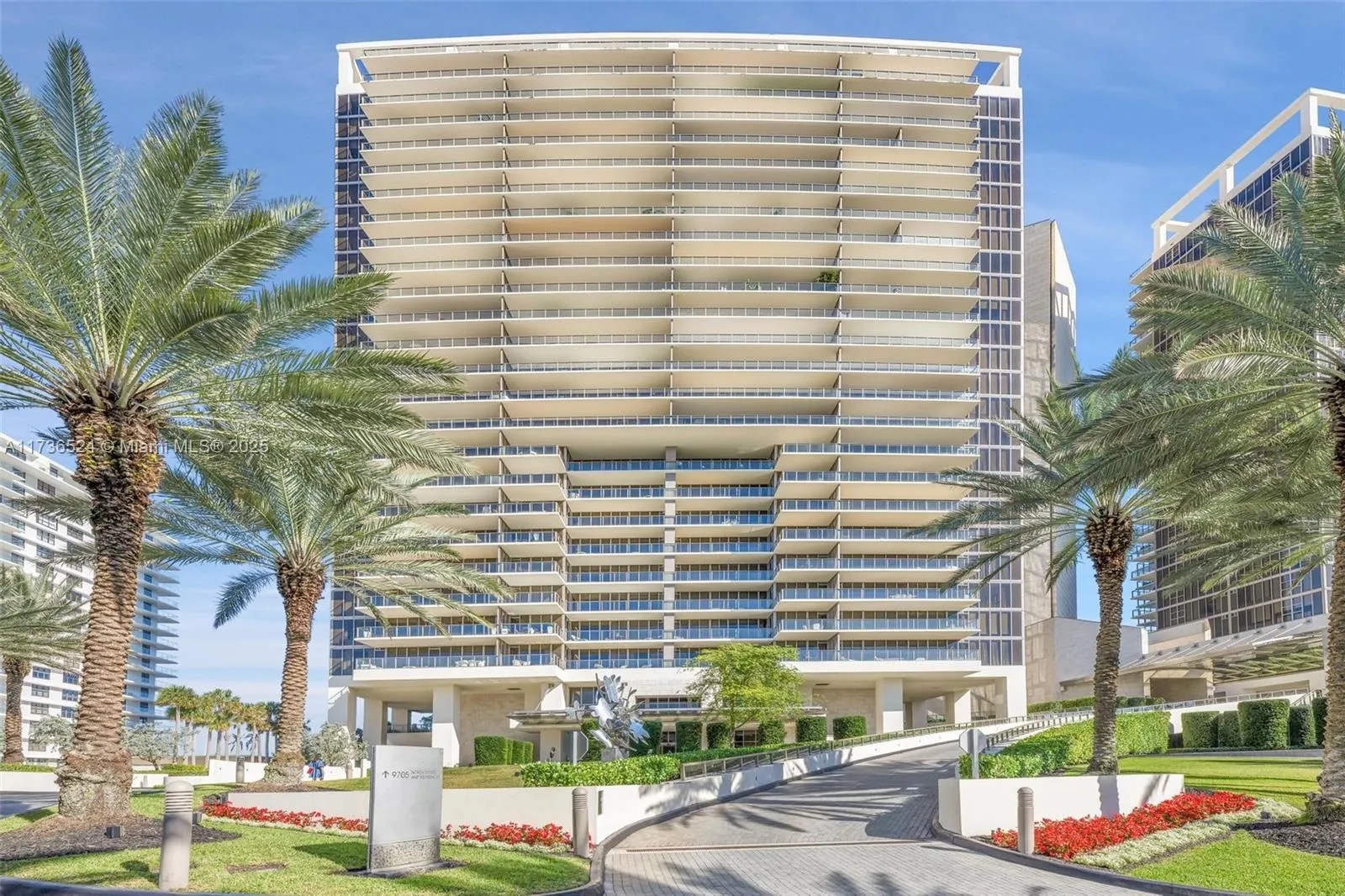 9705 Collins Ave, #404N