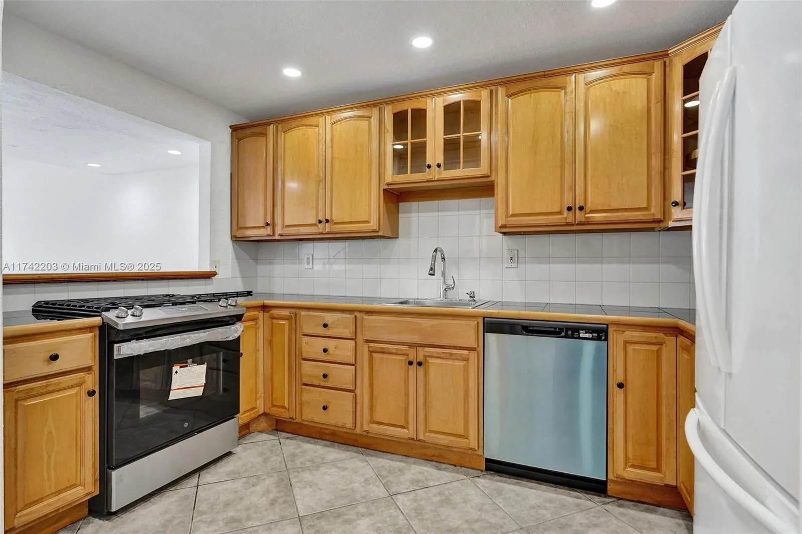 8650 SW 67th Ave, #1022