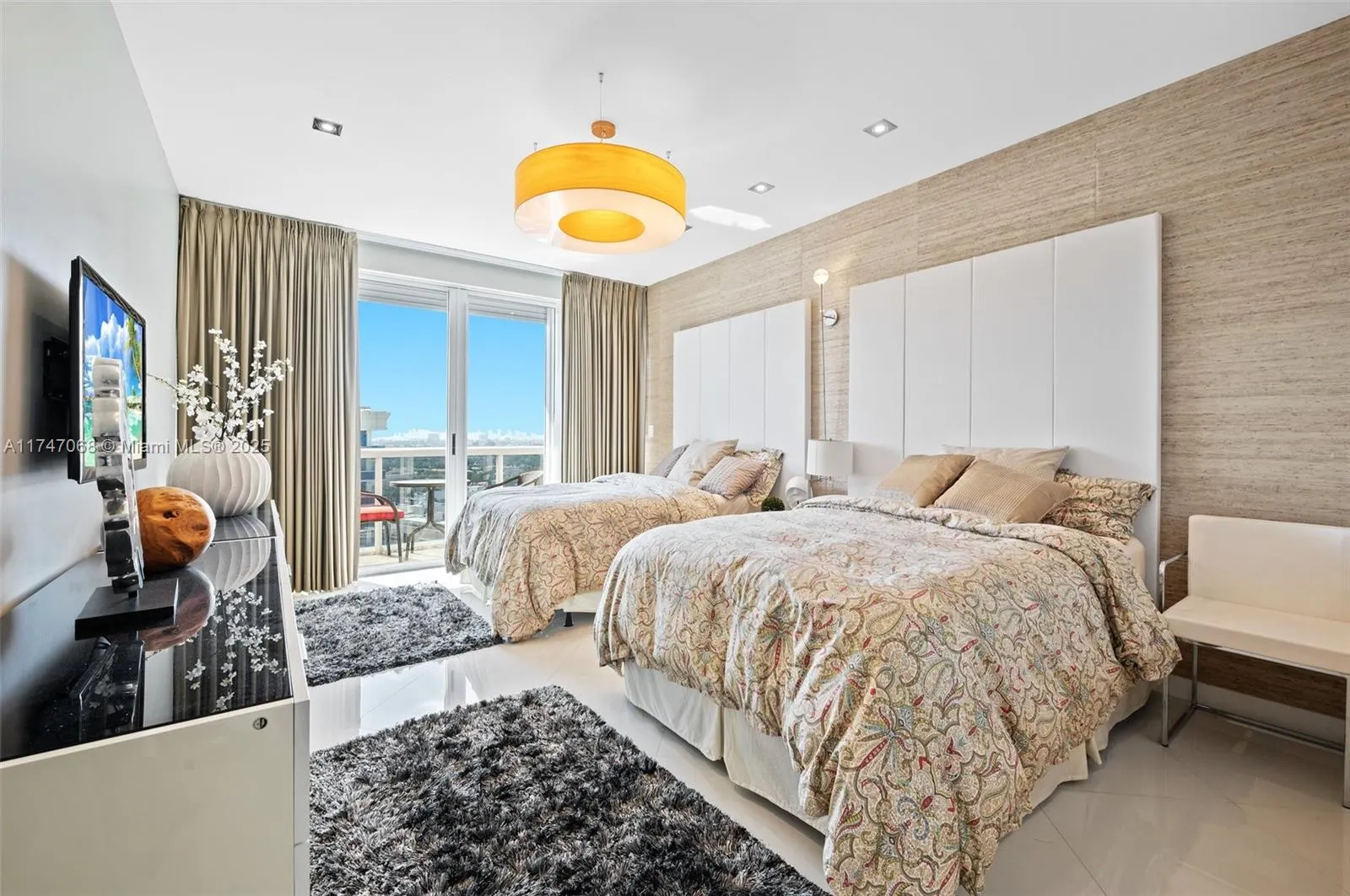 9601 Collins Ave, #1208