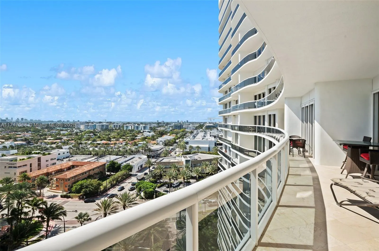 9601 Collins Ave, #1208
