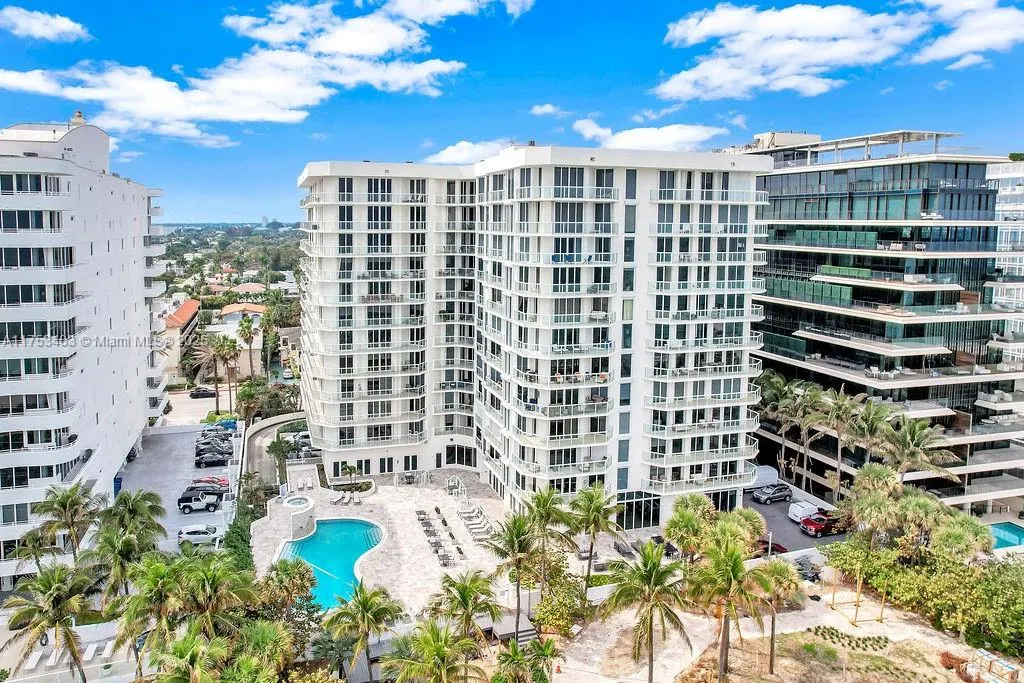 8925 Collins Ave, #2E