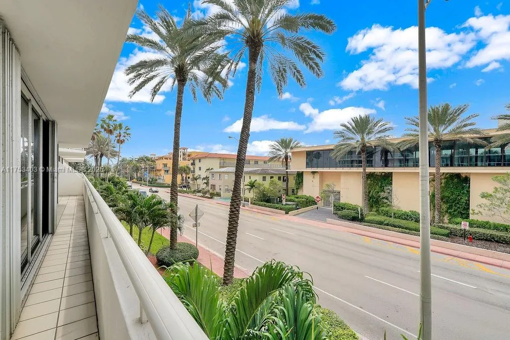 8925 Collins Ave, #2E