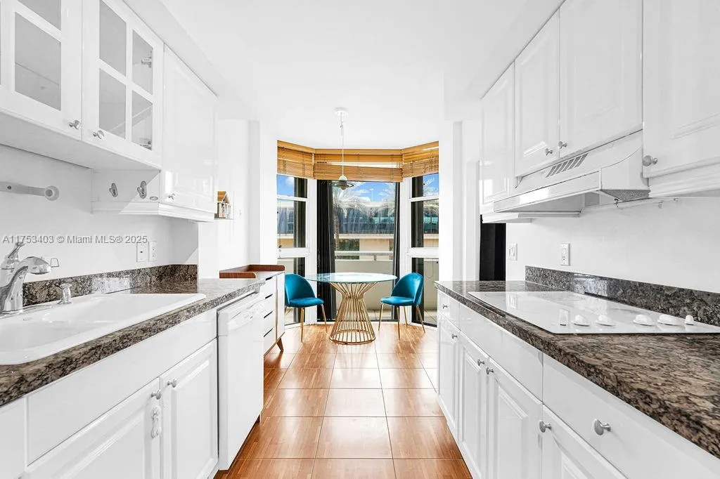 8925 Collins Ave, #2E