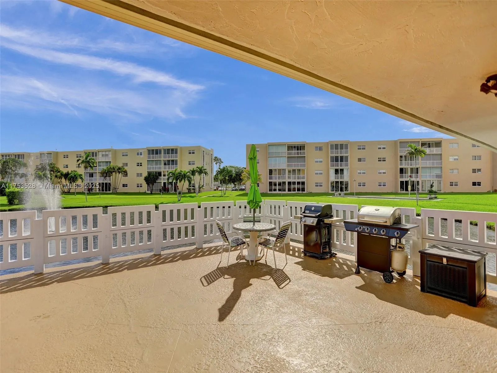 205 SE 11th Ter, #203
