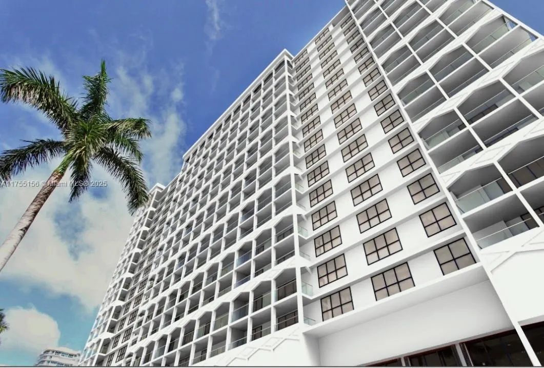 9801 Collins Ave, #4Y