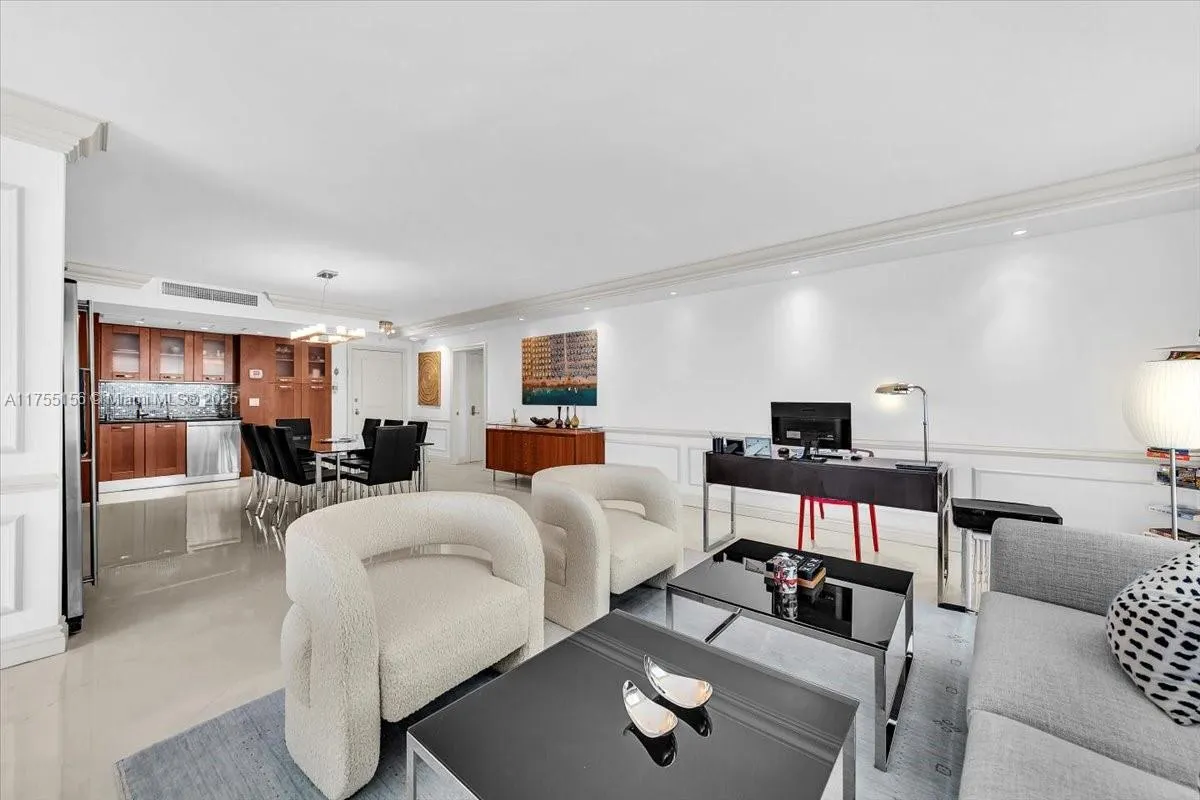 9801 Collins Ave, #4Y