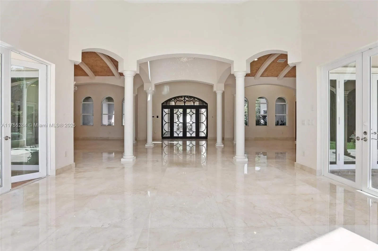 7480 SW 100th St