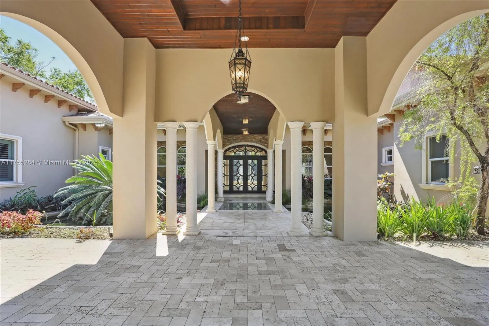 7480 SW 100th St