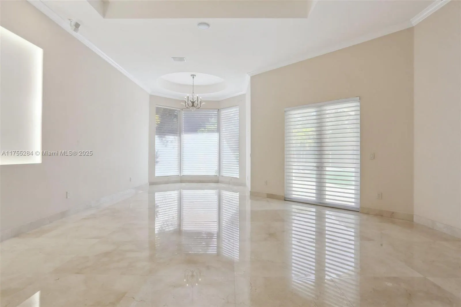 7480 SW 100th St