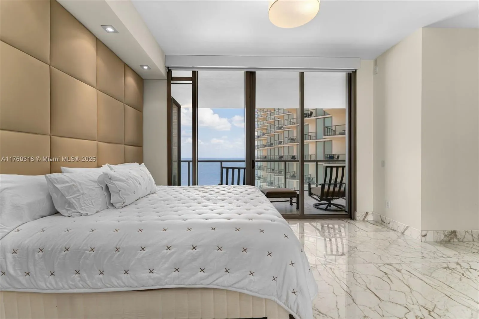 9705 Collins Ave, #2204N & 2205N