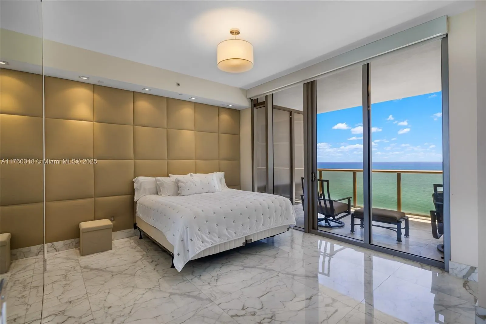 9705 Collins Ave, #2204N & 2205N