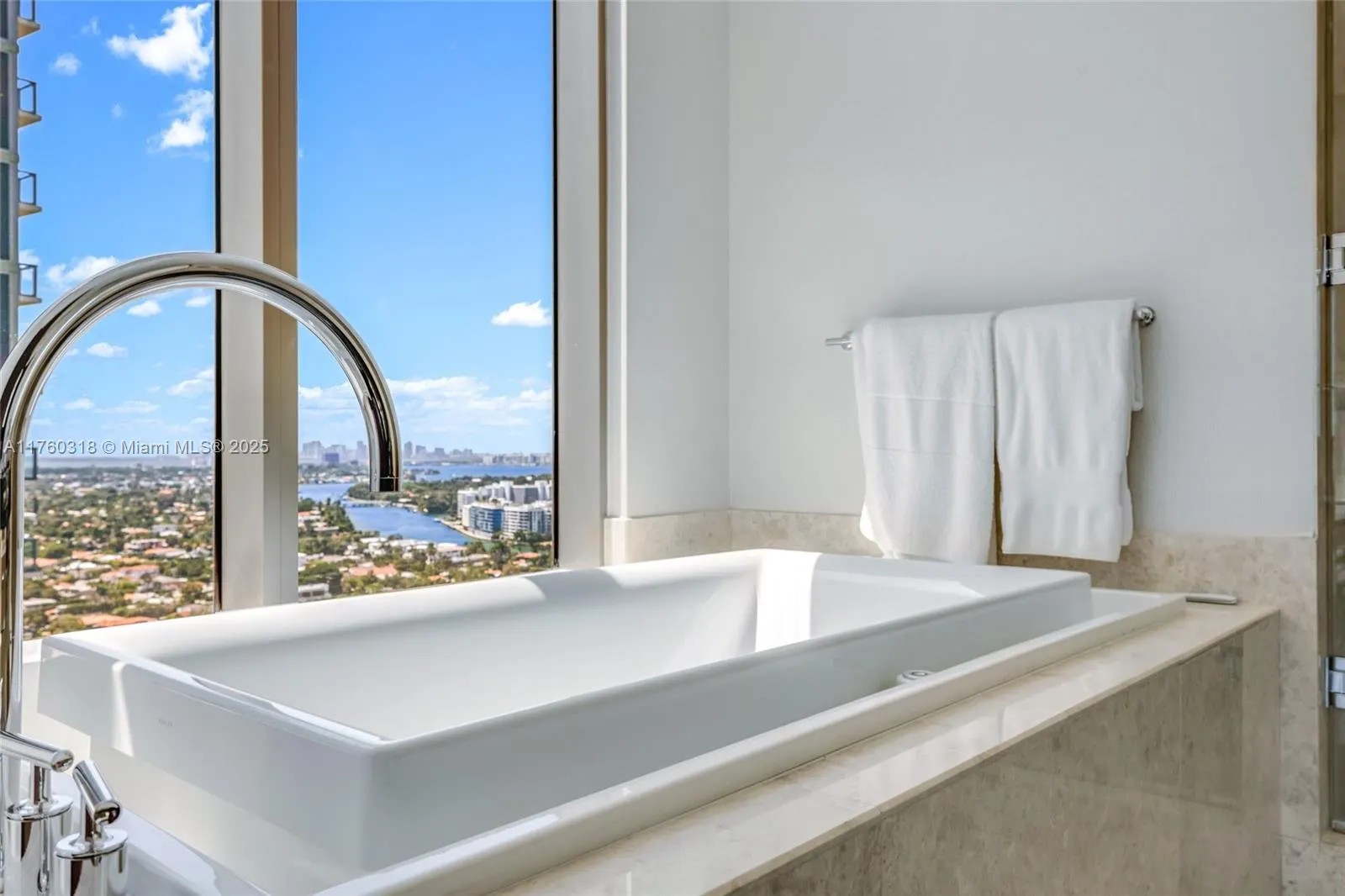 9705 Collins Ave, #2204N & 2205N