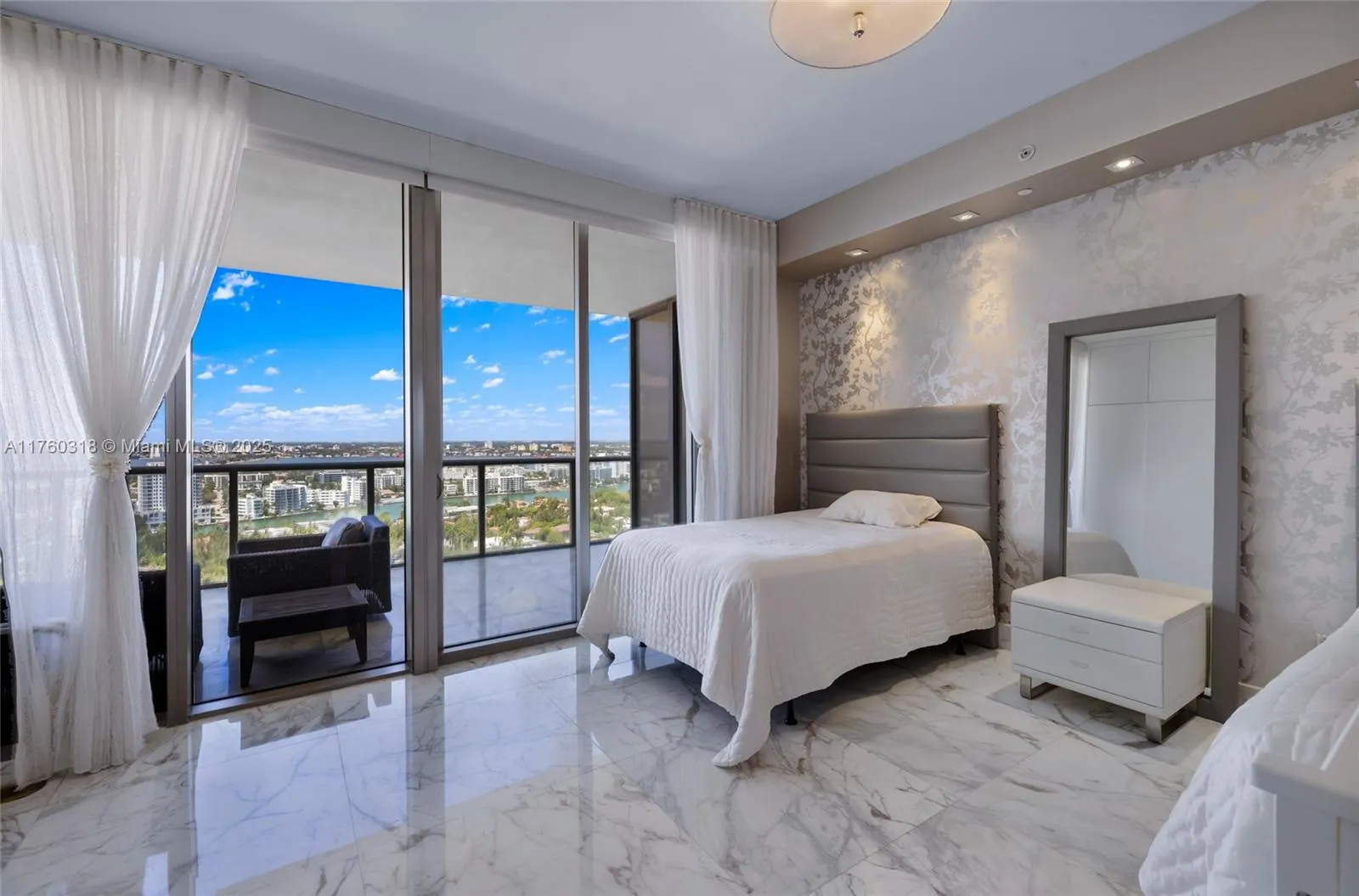 9705 Collins Ave, #2204N & 2205N