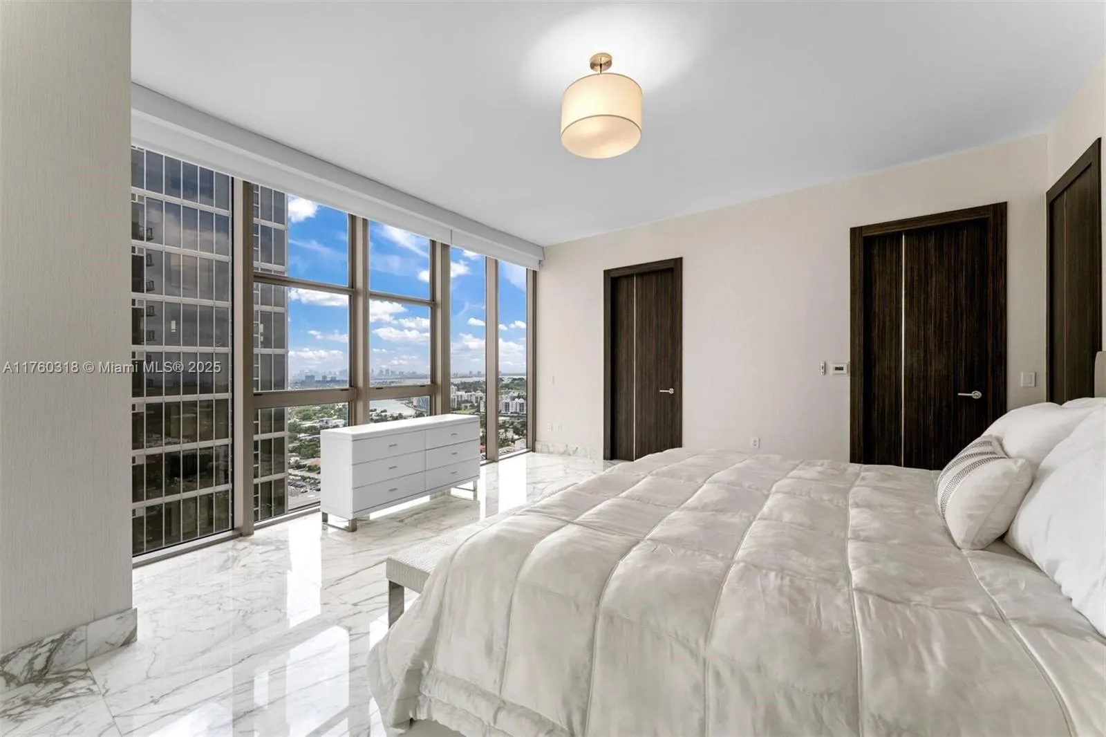9705 Collins Ave, #2204N & 2205N