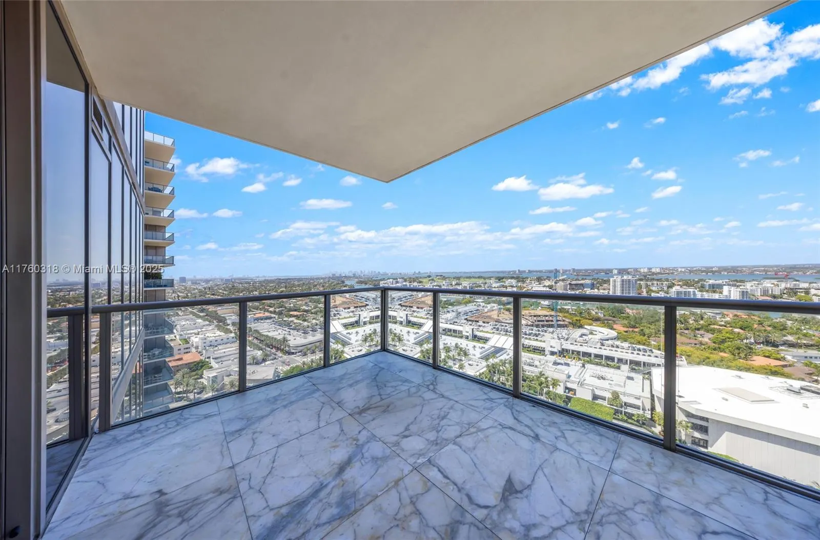9705 Collins Ave, #2204N & 2205N