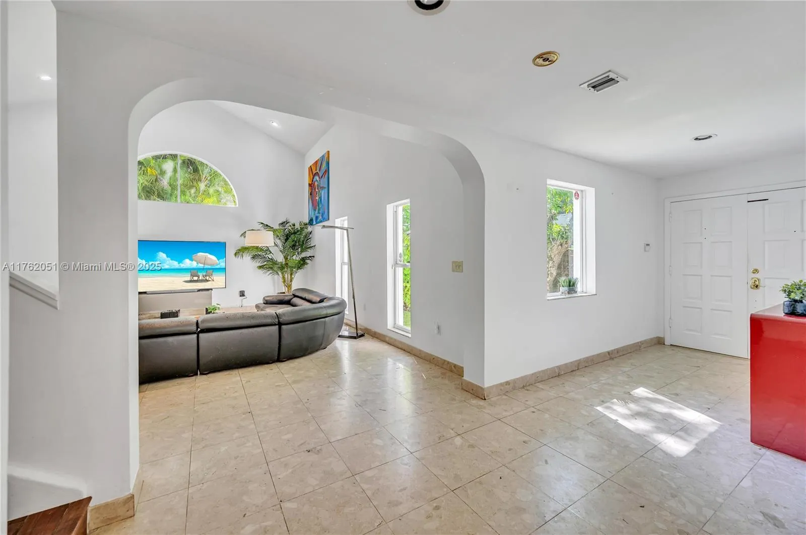 6624 Mimosa Ct