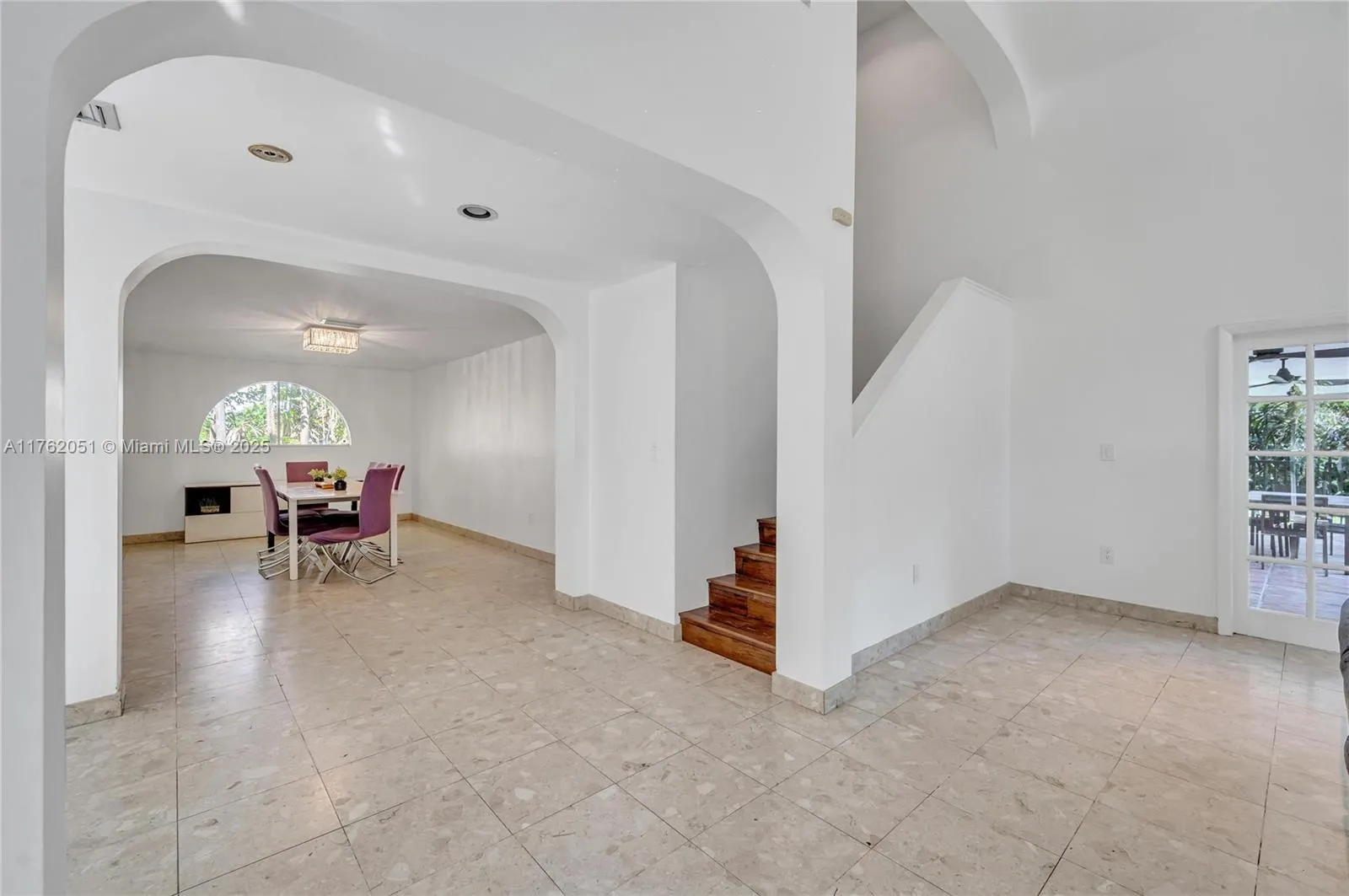 6624 Mimosa Ct