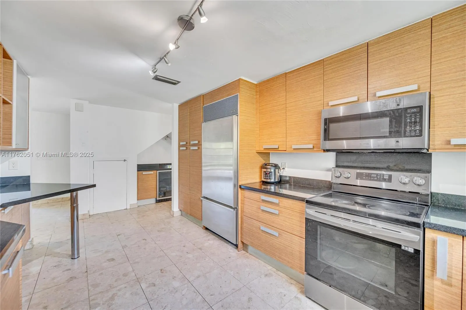 6624 Mimosa Ct
