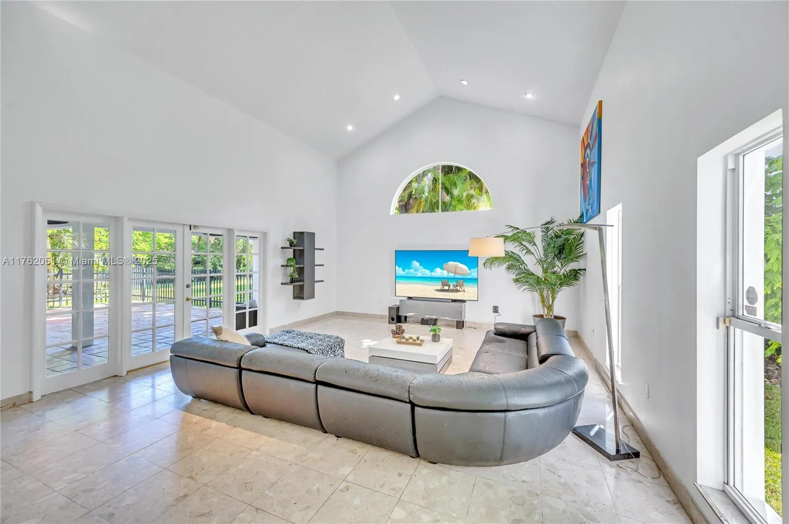 6624 Mimosa Ct