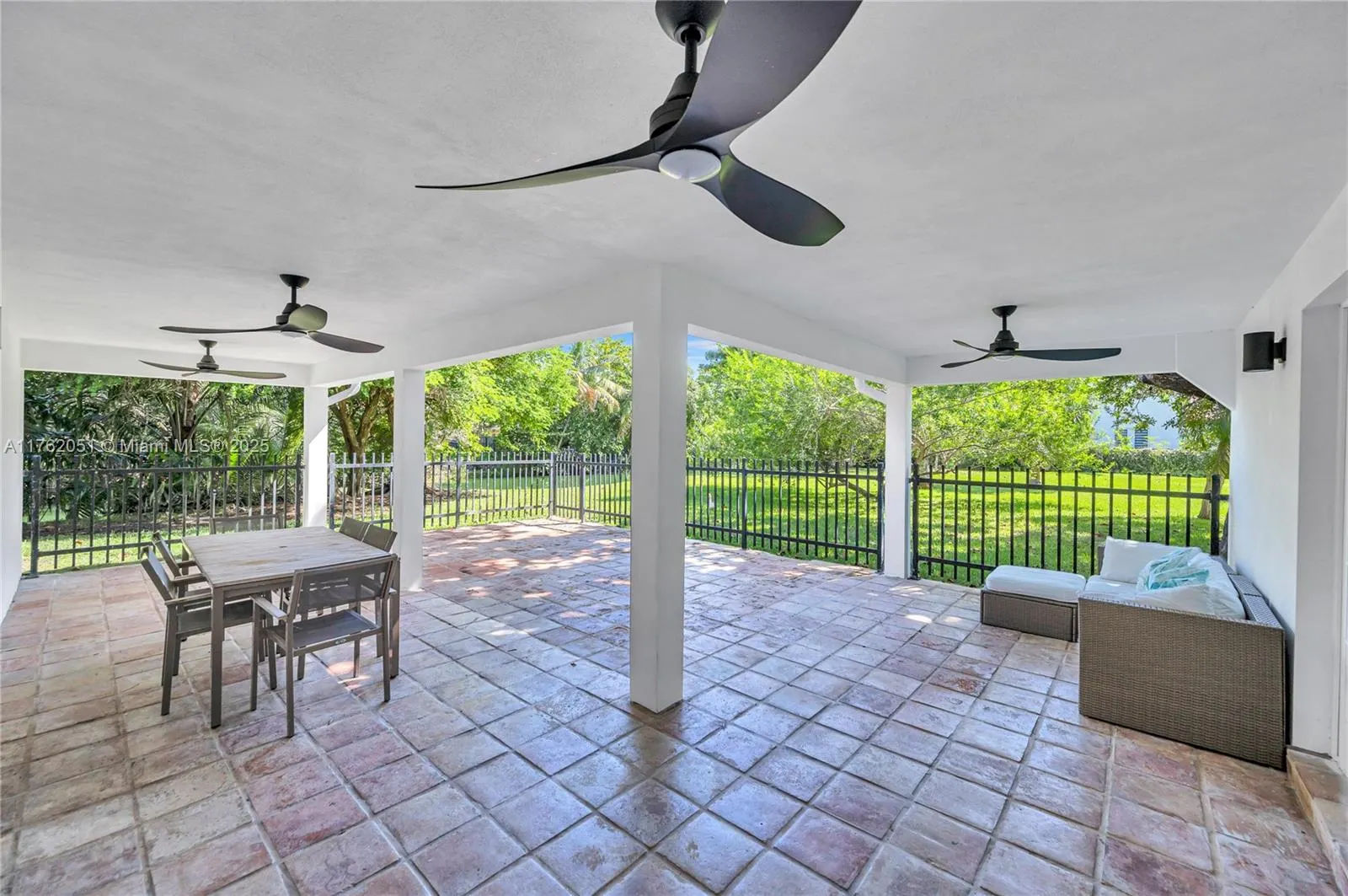 6624 Mimosa Ct