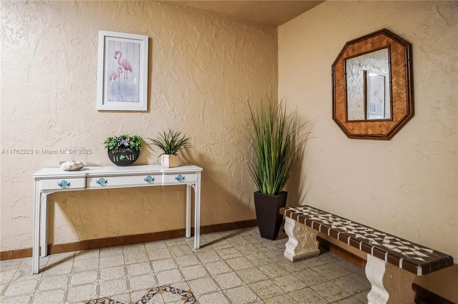 201 SE 11th Ter, #303