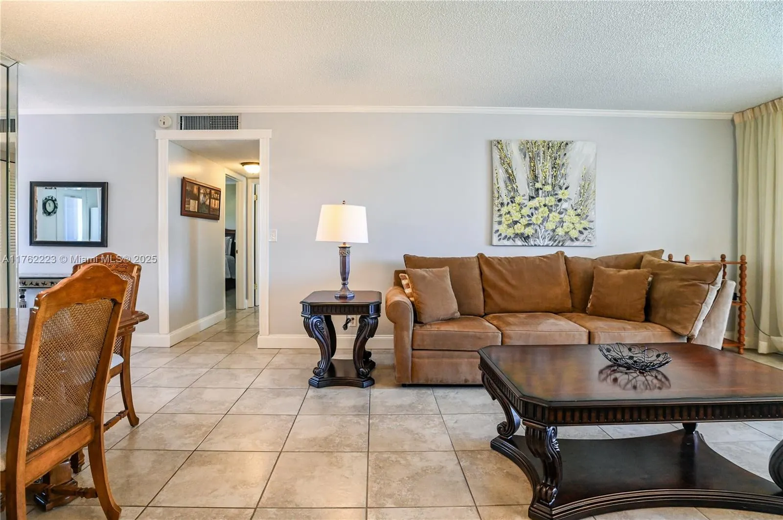 201 SE 11th Ter, #303