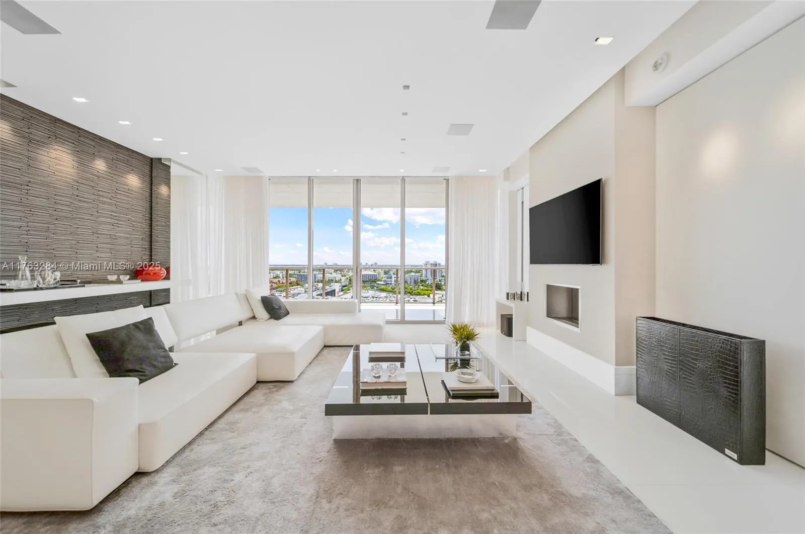 9701 Collins Ave, #1405S