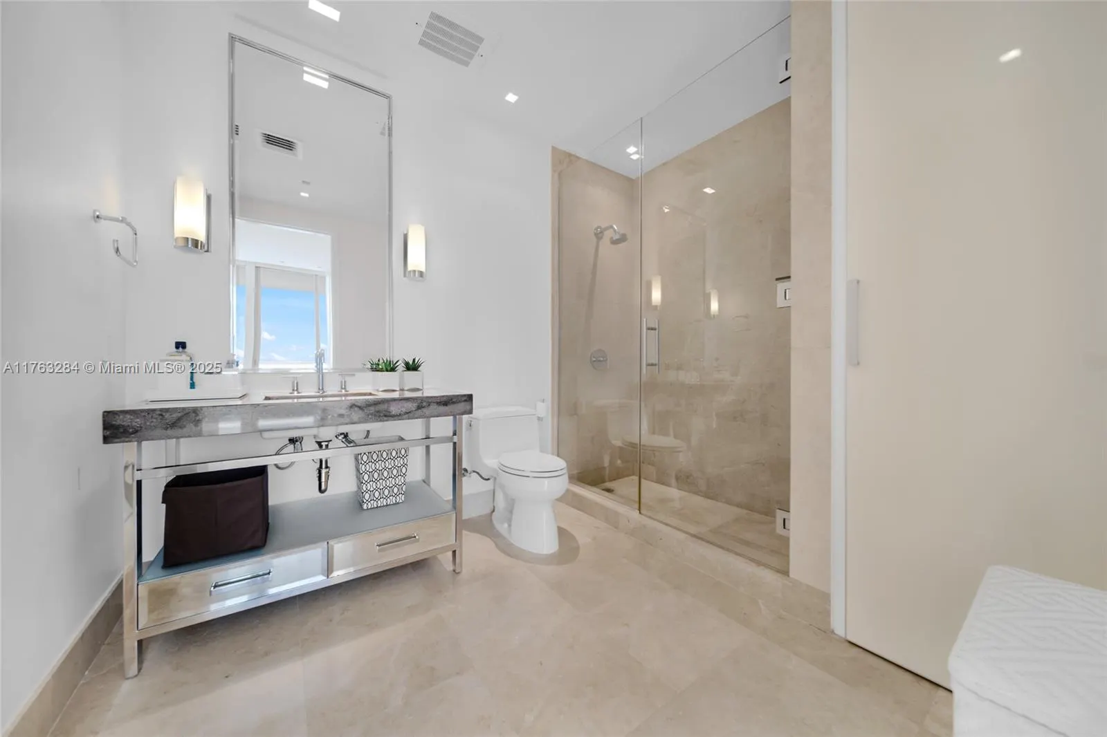 9701 Collins Ave, #1405S