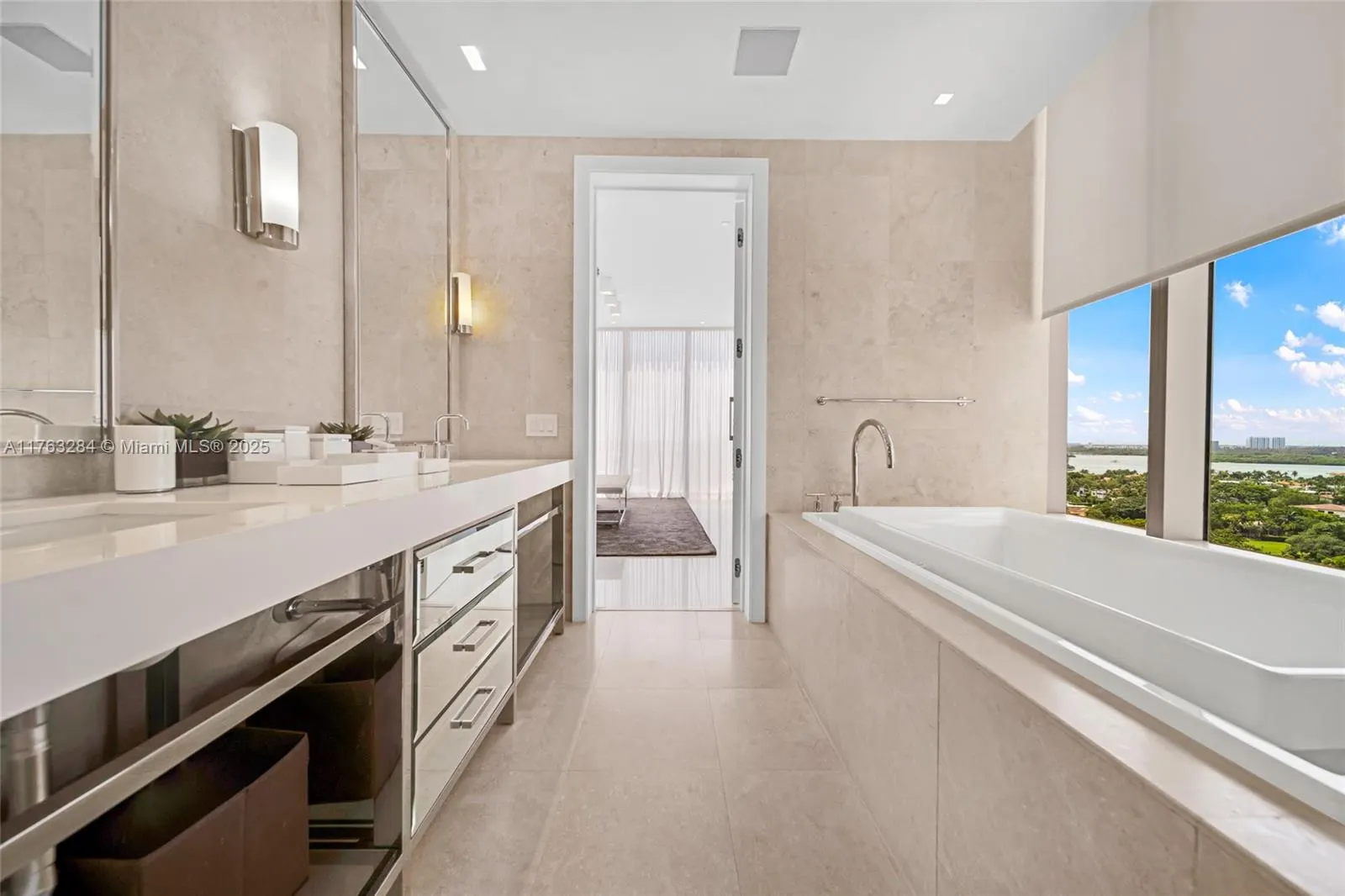 9701 Collins Ave, #1405S