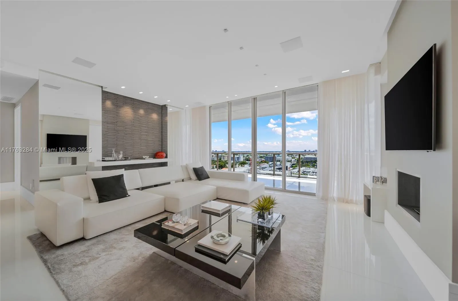 9701 Collins Ave, #1405S