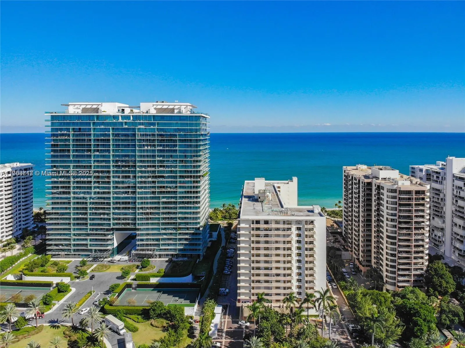 10185 Collins Ave, #308